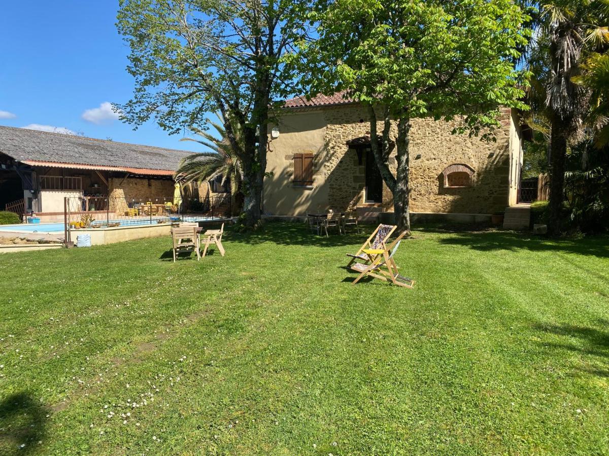 Maison Lacourrege Urgosse Extérieur photo